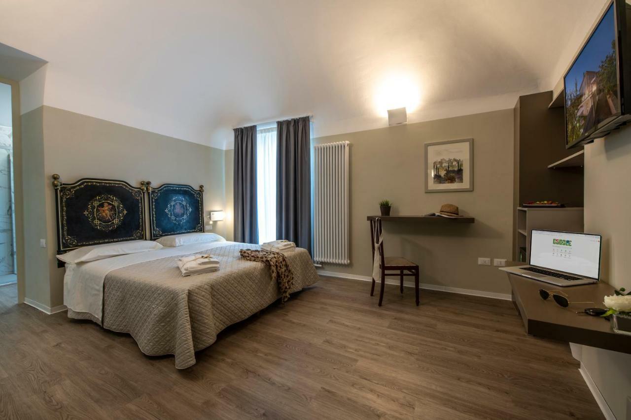 Residenza Don Alberto Ornano Grande Extérieur photo