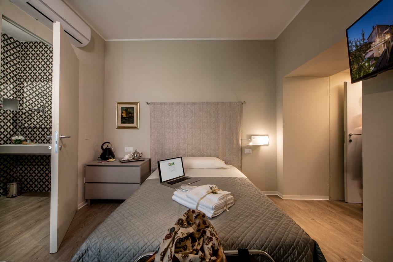 Residenza Don Alberto Ornano Grande Extérieur photo
